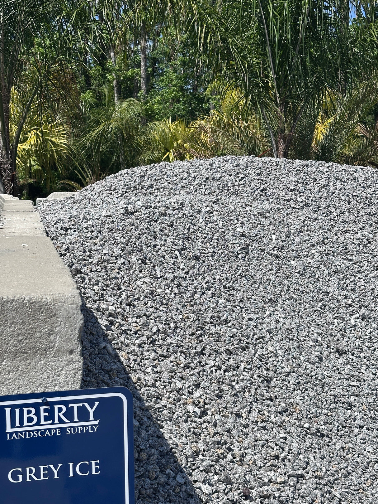 Grey Ice rocks in bulk