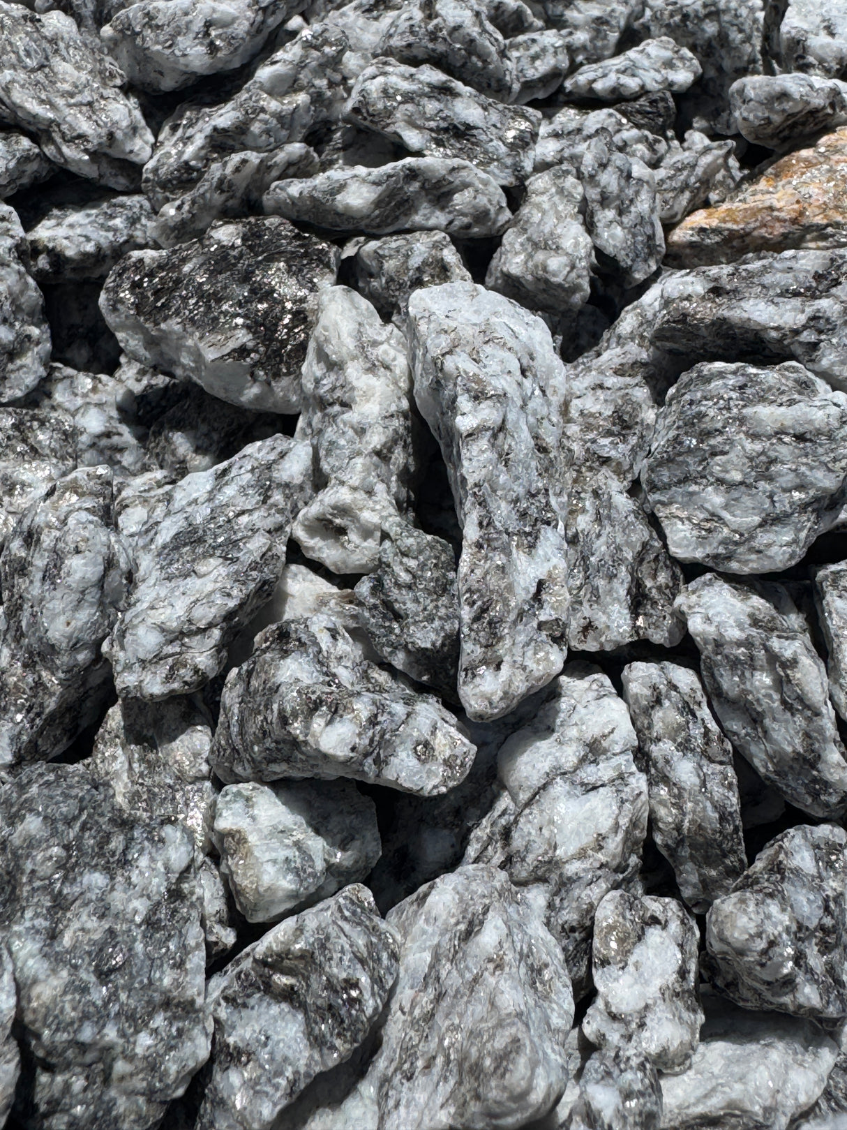 grey ice rock with marble pattern in black and white