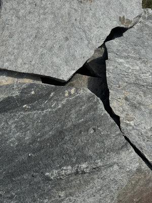 Chocolate Gray Flagstone